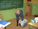 pozycja żółwia przed atakiem psa